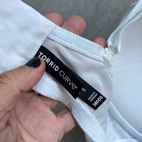 Torrid Bra Bundle - Picture 3 of 4